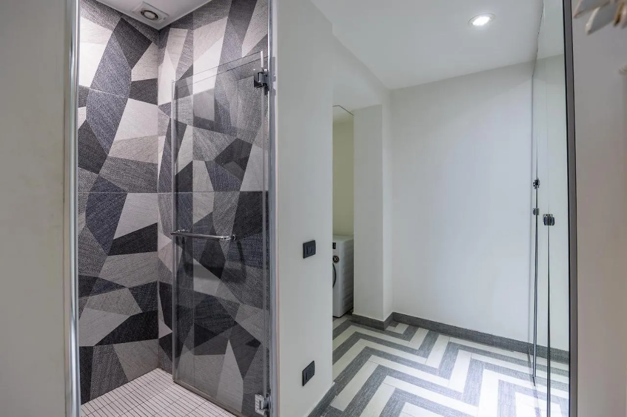 Armani House - Milan Center Apartment
