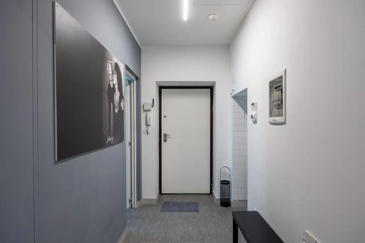 Armani House - Milan Center Apartment 0*,